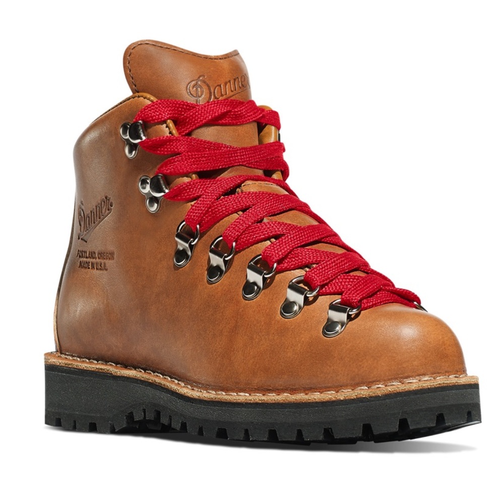 Women’s Danner Boots: Mountain LT Cascade